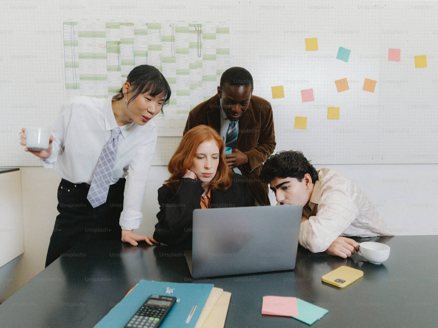 Read more about the article The Harsh Truth About Coaching and Consulting Services: Why Most Don’t Scale (And What to Do Instead)